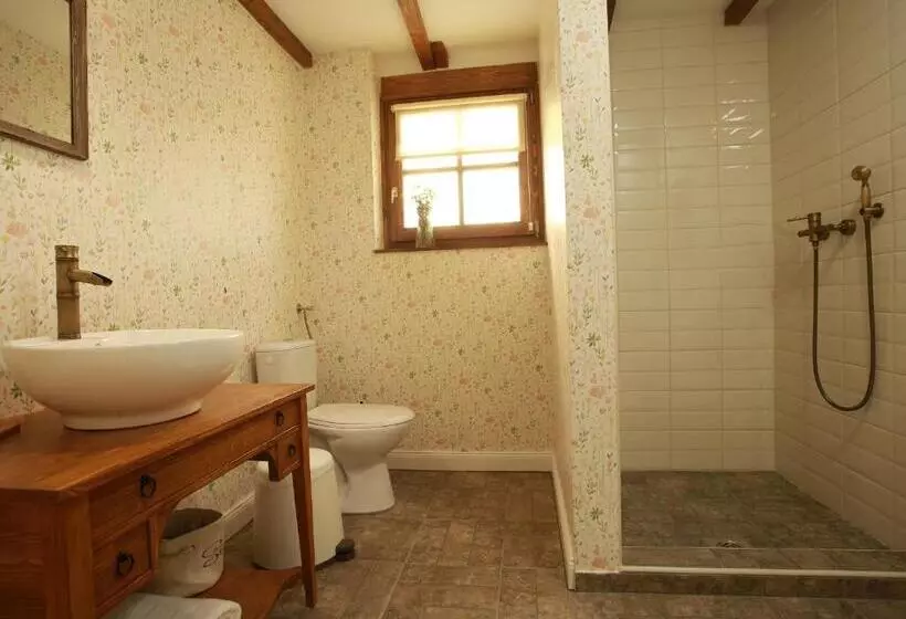 Majatalo Karolina Vendégház