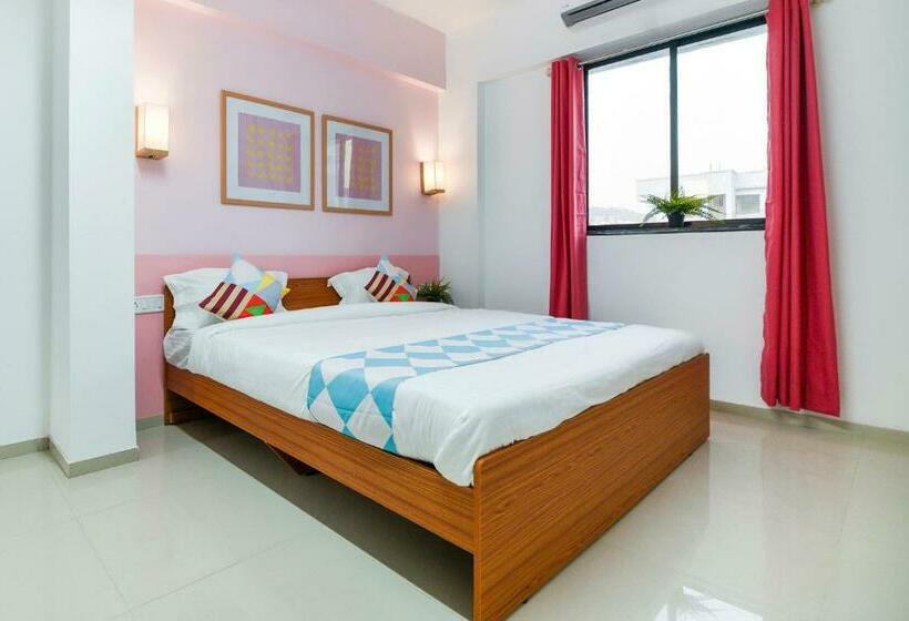 پانسیون Oyo Home 60123 Designer Stay Pan Club Road Baner