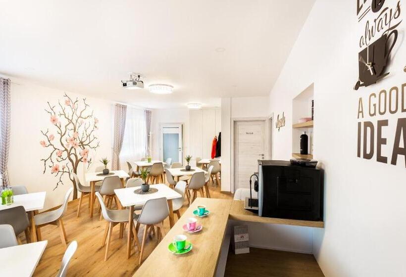 ペンション Ubytovanie Magnolia