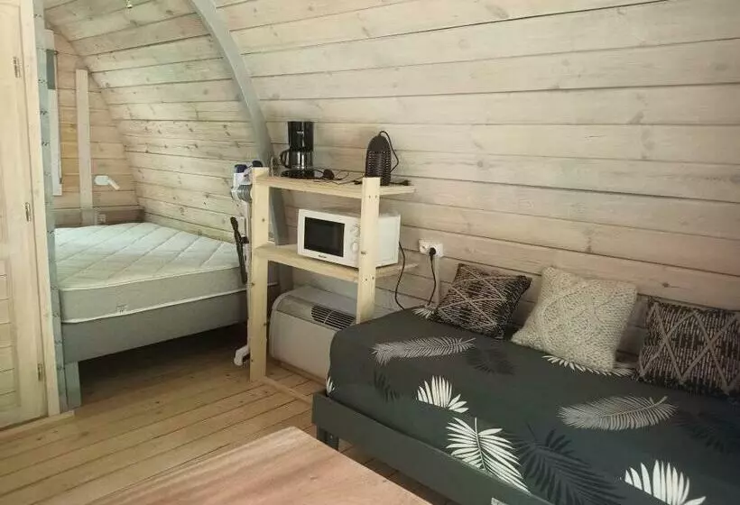 ベッドアンドブレックファースト 10 Mn A7 Chambre D Hotes Et Gites De Cozance Piscine, Mini Ferme Gratuit   Spa Et Sauna En Extra Sur
