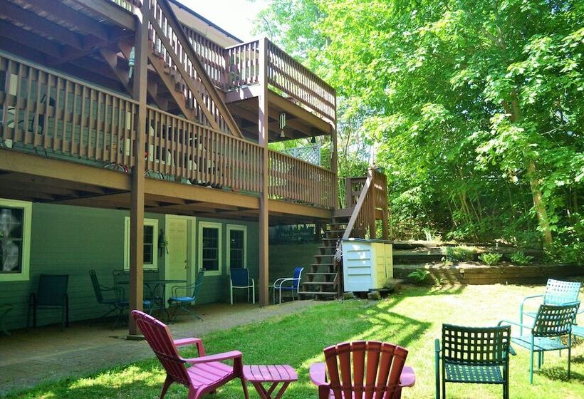 مبيت وإفطار Moon Over Maine