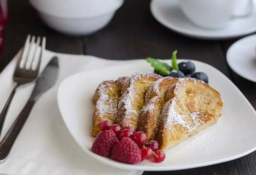 Aamiaismajoitus (B&B) Nantucket Whale Inn, Half Moon Bay