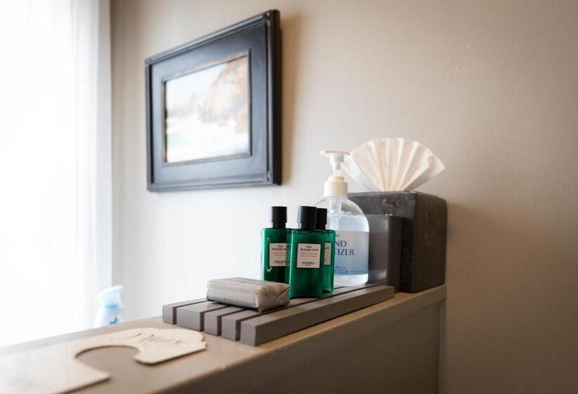 צימר Nantucket Whale Inn, Half Moon Bay