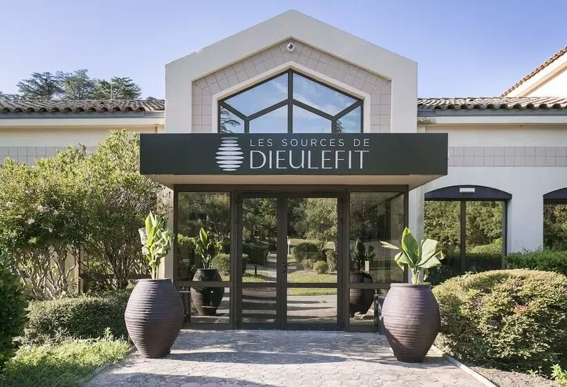 هتل Domaine Les Sources De Dieulefit