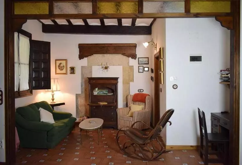 Hotelli Habitaciones Casona De Linares