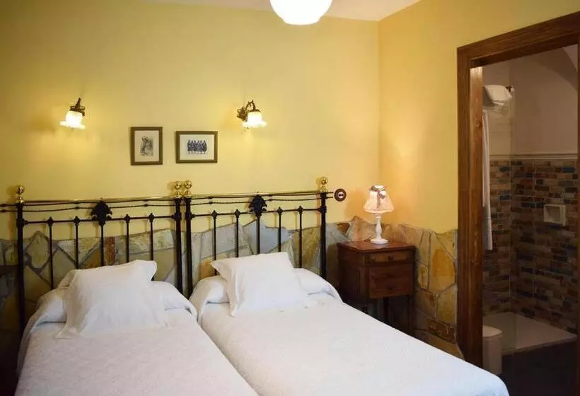 Hotelli Habitaciones Casona De Linares