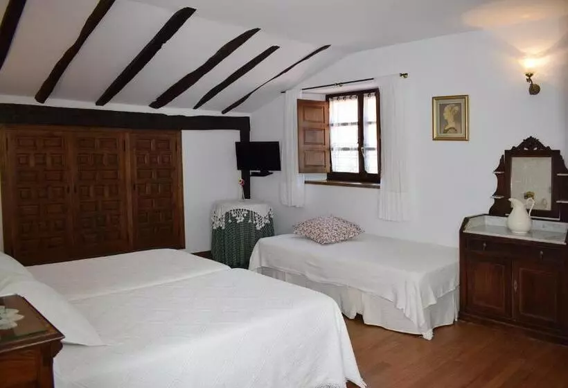 Hotelli Habitaciones Casona De Linares