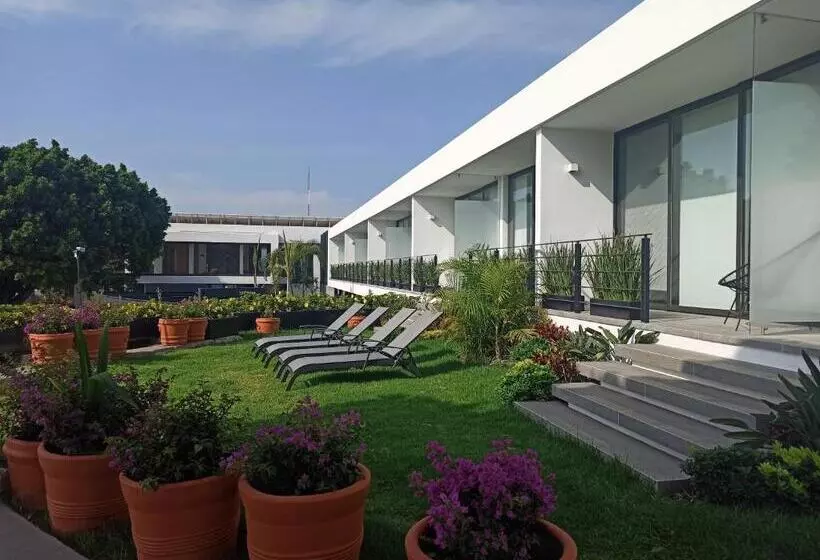 Villa Internacional Hotel & Club