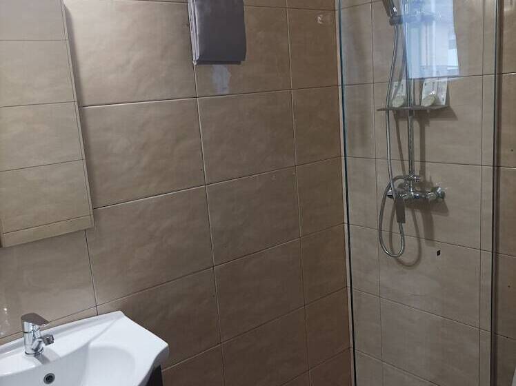 پانسیون Zoltan&erika