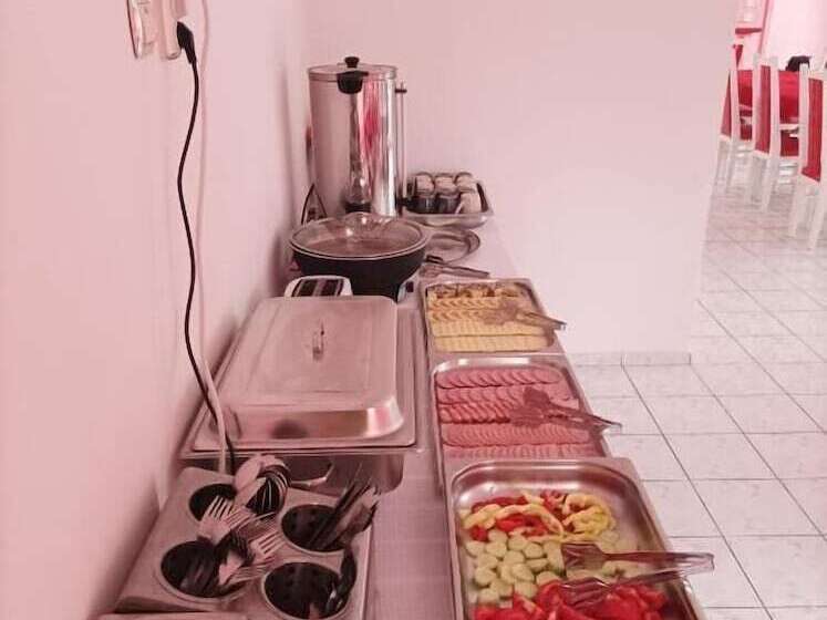 پانسیون Zoltan&erika