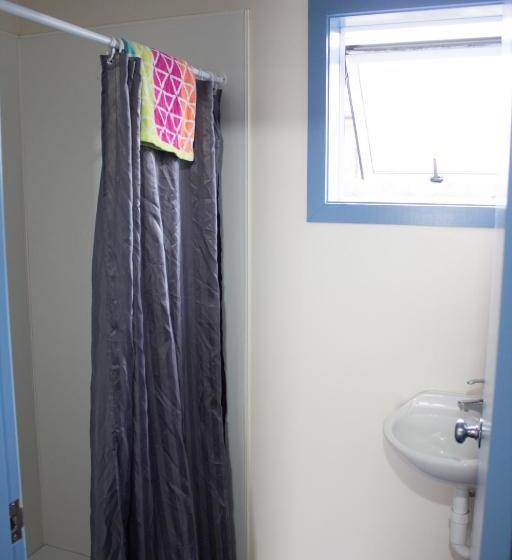 旅馆 The Lazy Shag Lodge