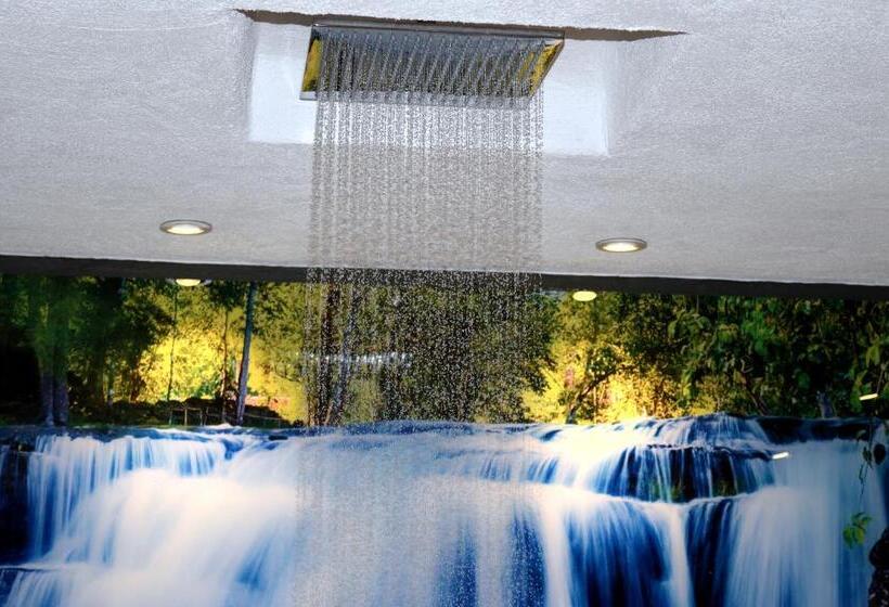 Отель Wellness Gasthof Cafe Nuhnetal