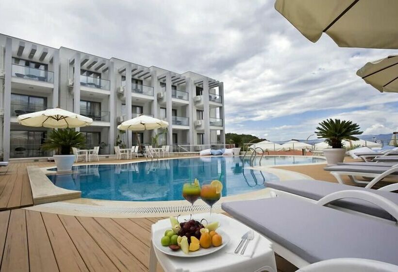 Kondo Suites & Residence