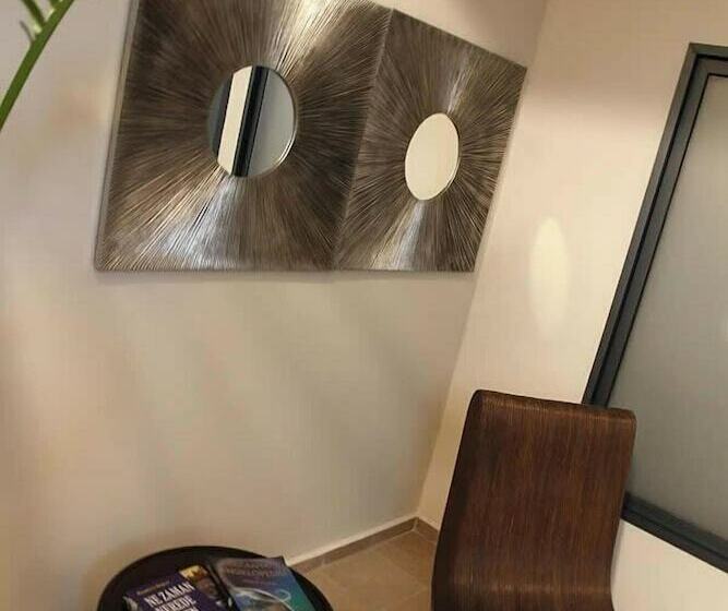 Kondo Suites & Residence