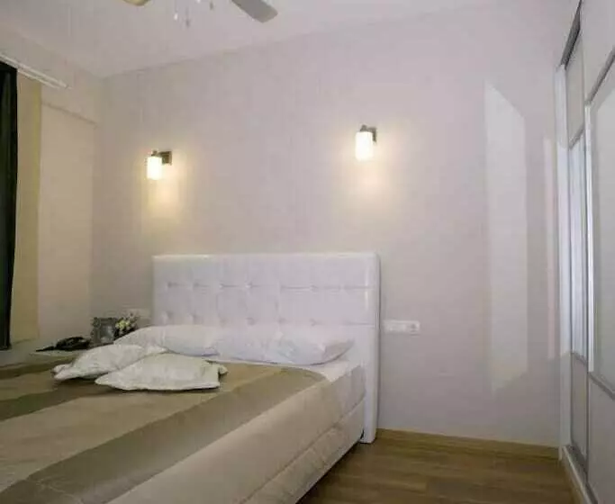 Kondo Suites & Residence