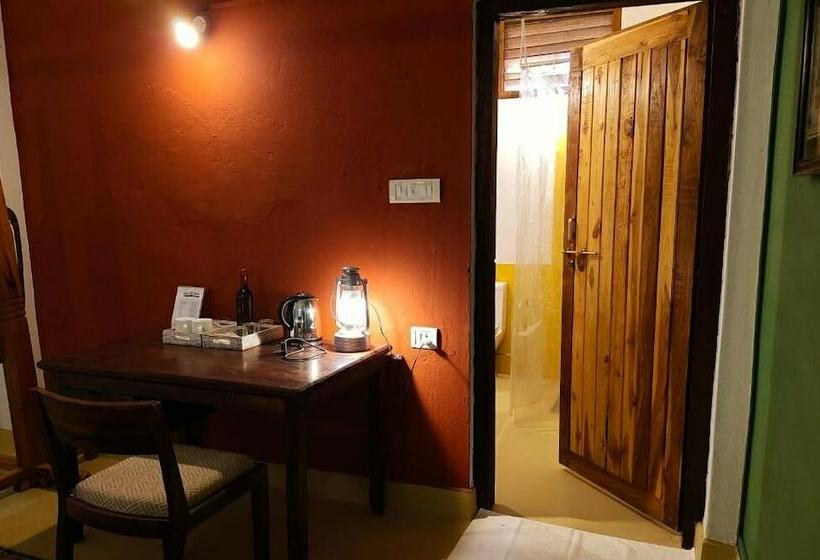 Отель Bagh Tola, Bandhavgarh