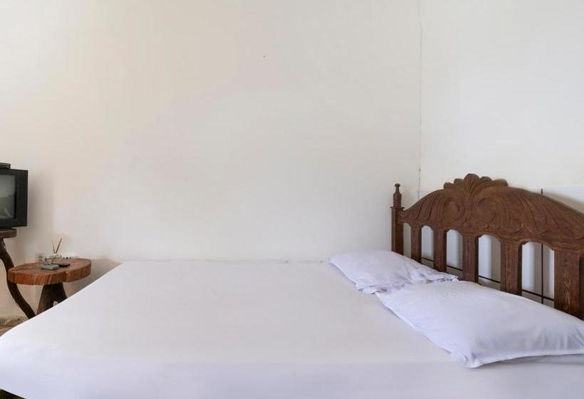 Hotel Oyo Pousada Vista Linda  7 Minutos Do Centro Histórico Do Descobrimento