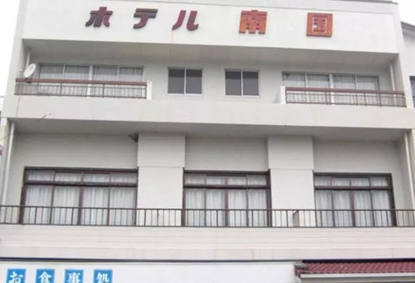 ホテル Nagoku