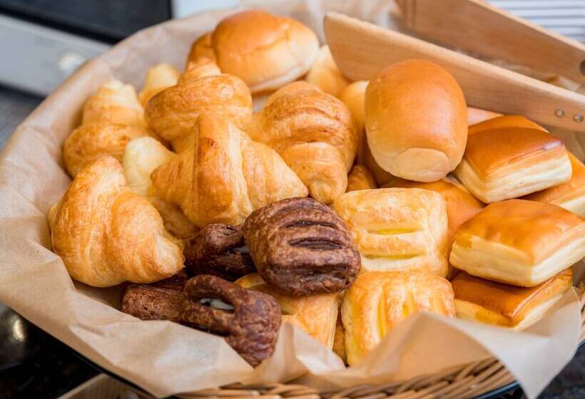 Super Hotel Ube Natural Hot Springs