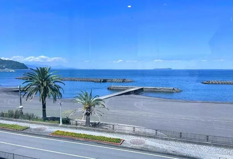 Seven Seas Hotel Ito (セブンシーズホテル)