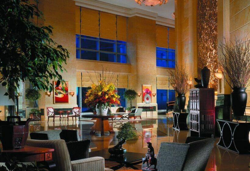 Four Seasons Hotel Shanghai