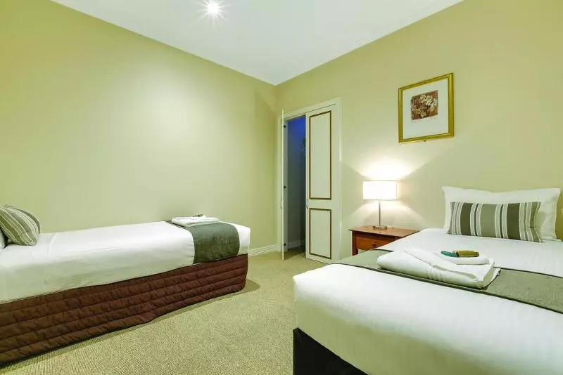 ホテル Lake Inn Ballarat