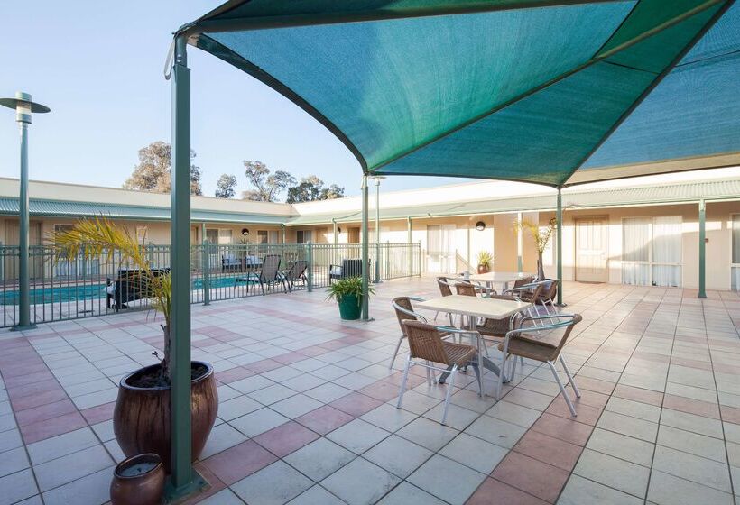 Отель Best Western Crystal Inn