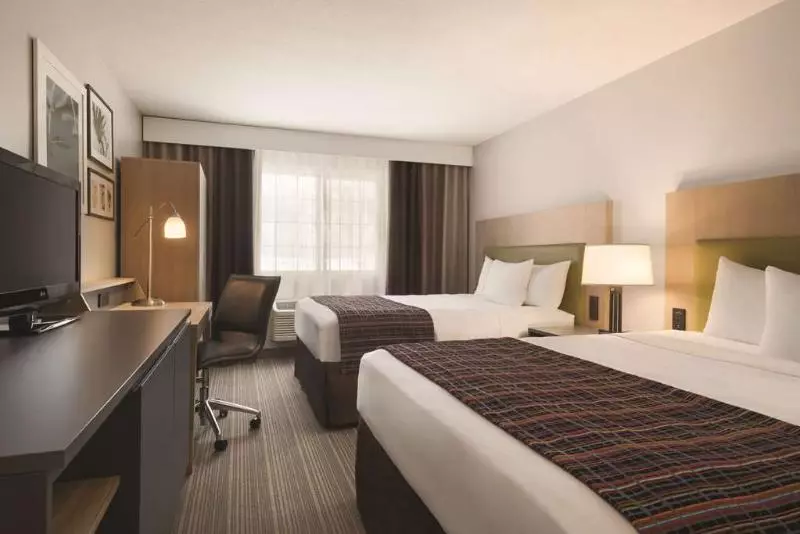 هتل Country Inn & Suites By Radisson, Grand Rapids, Mn
