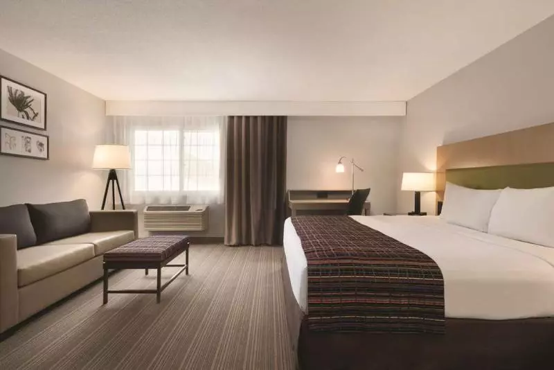 هتل Country Inn & Suites By Radisson, Grand Rapids, Mn