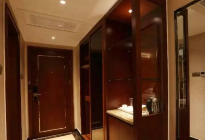 호텔 Hawaii International