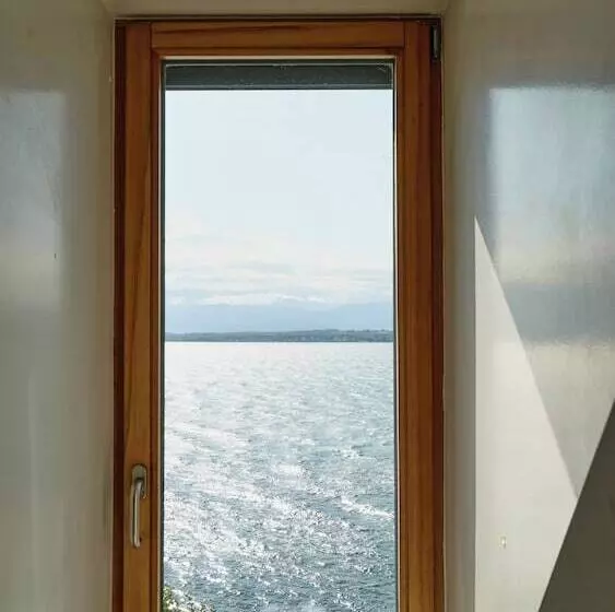 هتل Hôtel Real Nyon By Happyculture