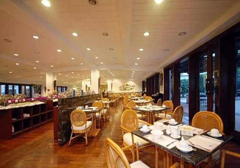 ホテル Merryland Resort