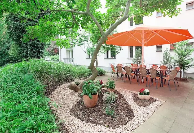 ホテル Morgenland