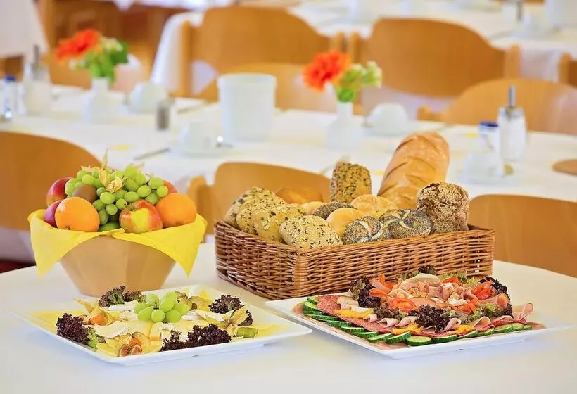 ホテル Morgenland