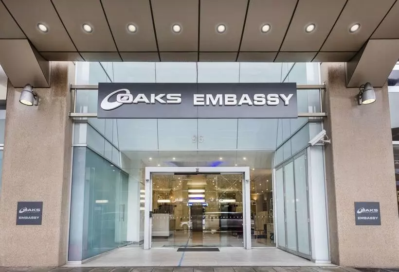هتل Oaks Adelaide Embassy Suites