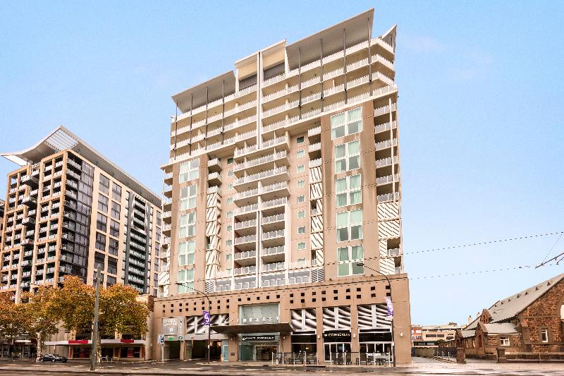 فندق Oaks Adelaide Embassy Suites