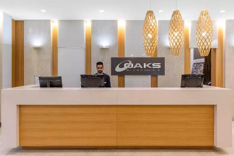 هتل Oaks Adelaide Embassy Suites