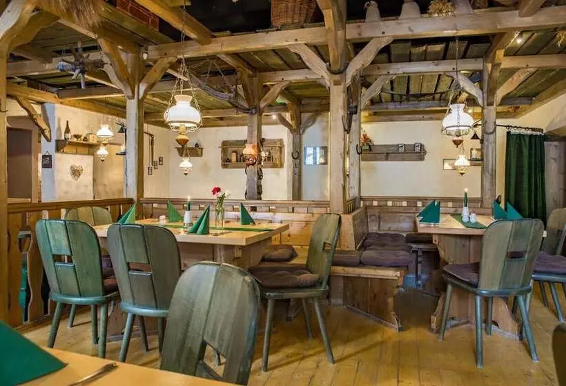 호텔 Schwarzer Adler Tangermünde