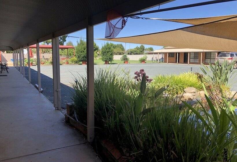 בית מלון כפרי Settlement Motor Inn