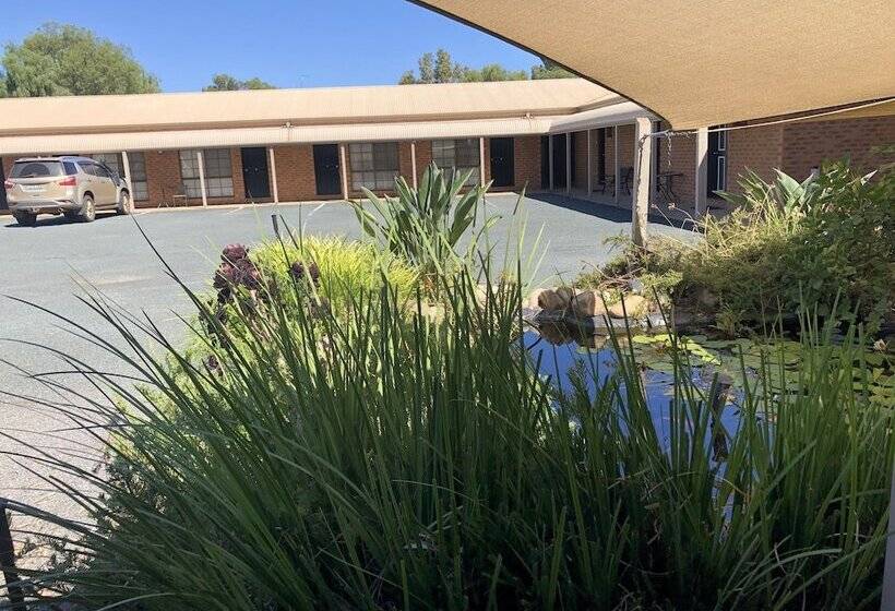 בית מלון כפרי Settlement Motor Inn