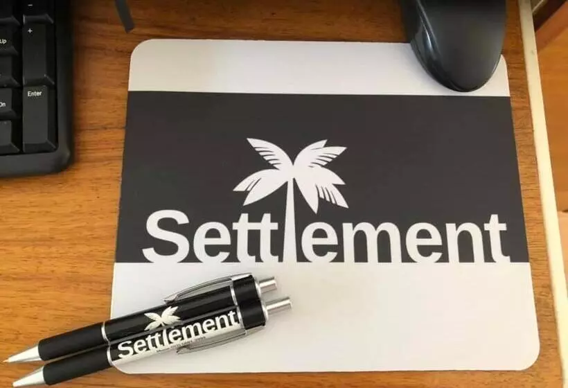 فندق Settlement Motor Inn