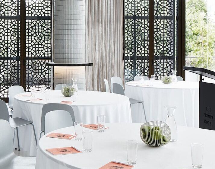 ホテル The Prince