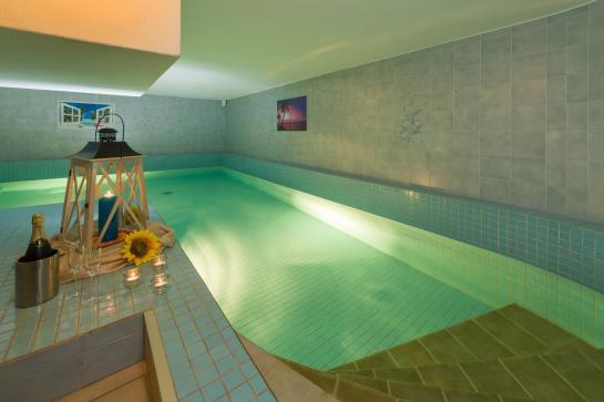 Matterhorn Valley Garni Hotel La Collina