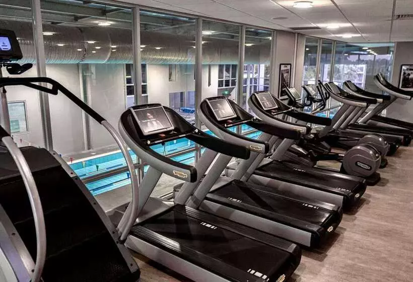 모텔 Quality Hotel Taylors Lakes