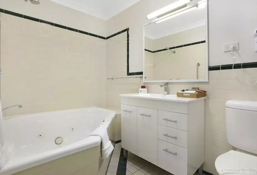 Terralong Terrace Apartments