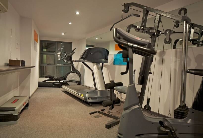 Zero Davey Boutique Apartment