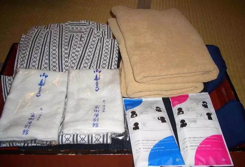 هتل Ryokan Tomitaya Bekkan