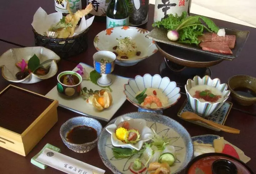 هتل Ryokan Tomitaya Bekkan