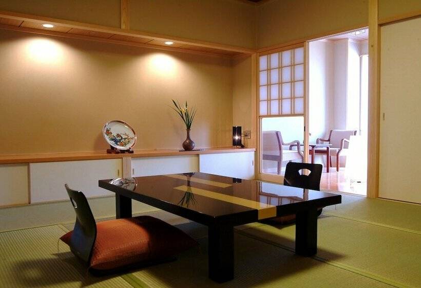 בית מלון כפרי Yuukaro Showa