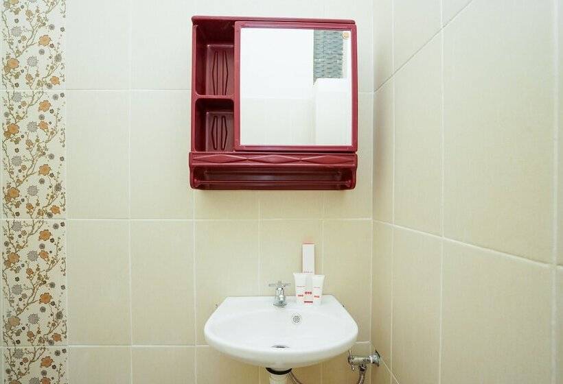 فندق Ale Homestay By Oyo Rooms